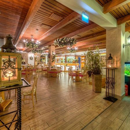 Lesne Patio Hotel Katowice Bagian luar foto