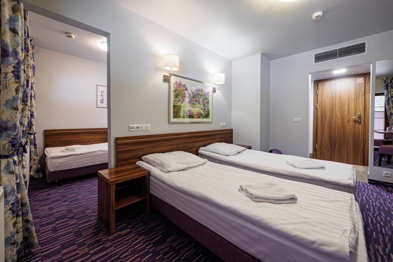 Lesne Patio Hotel Katowice Bagian luar foto