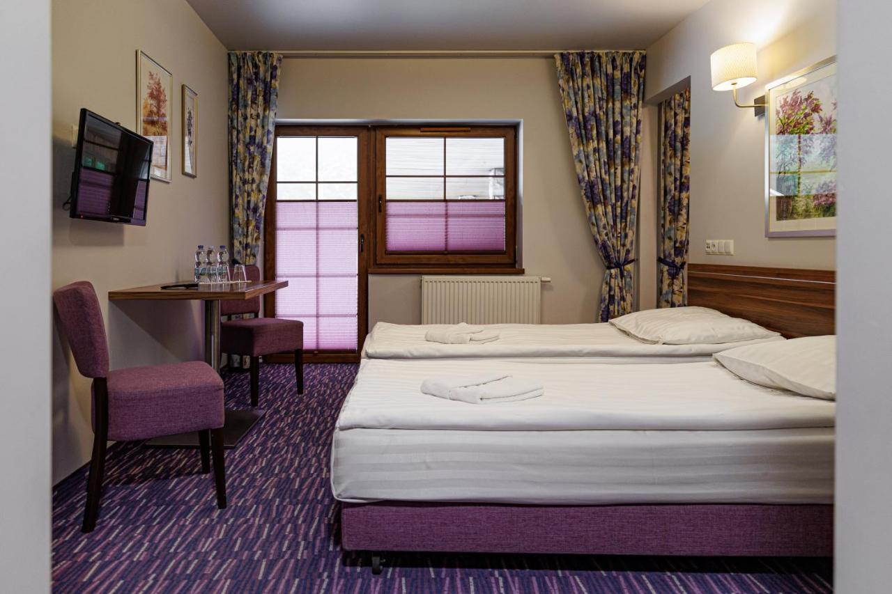 Lesne Patio Hotel Katowice Bagian luar foto