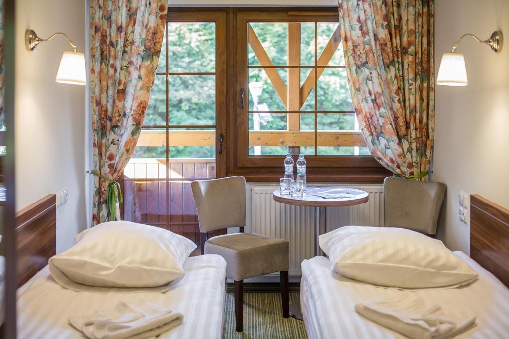 Lesne Patio Hotel Katowice Bagian luar foto