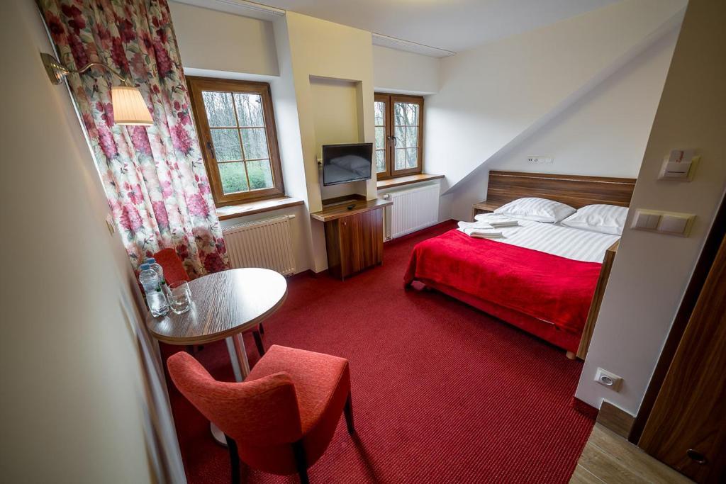 Lesne Patio Hotel Katowice Ruang foto